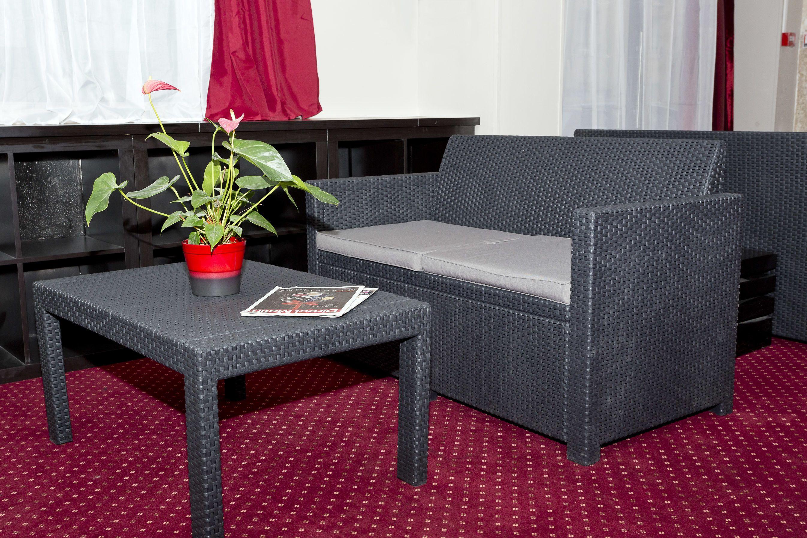 Hotel Hipotel Pere-lachaise Republique 3*