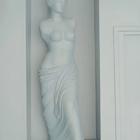 Hipotel Père-lachaise République Hotel Parigi