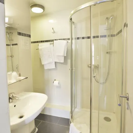 Hotel Hipotel Père-lachaise République 3*
