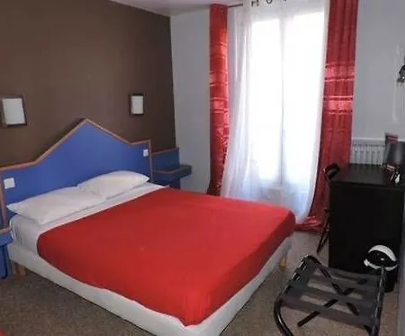Hotel Hipotel Père-lachaise République 3*