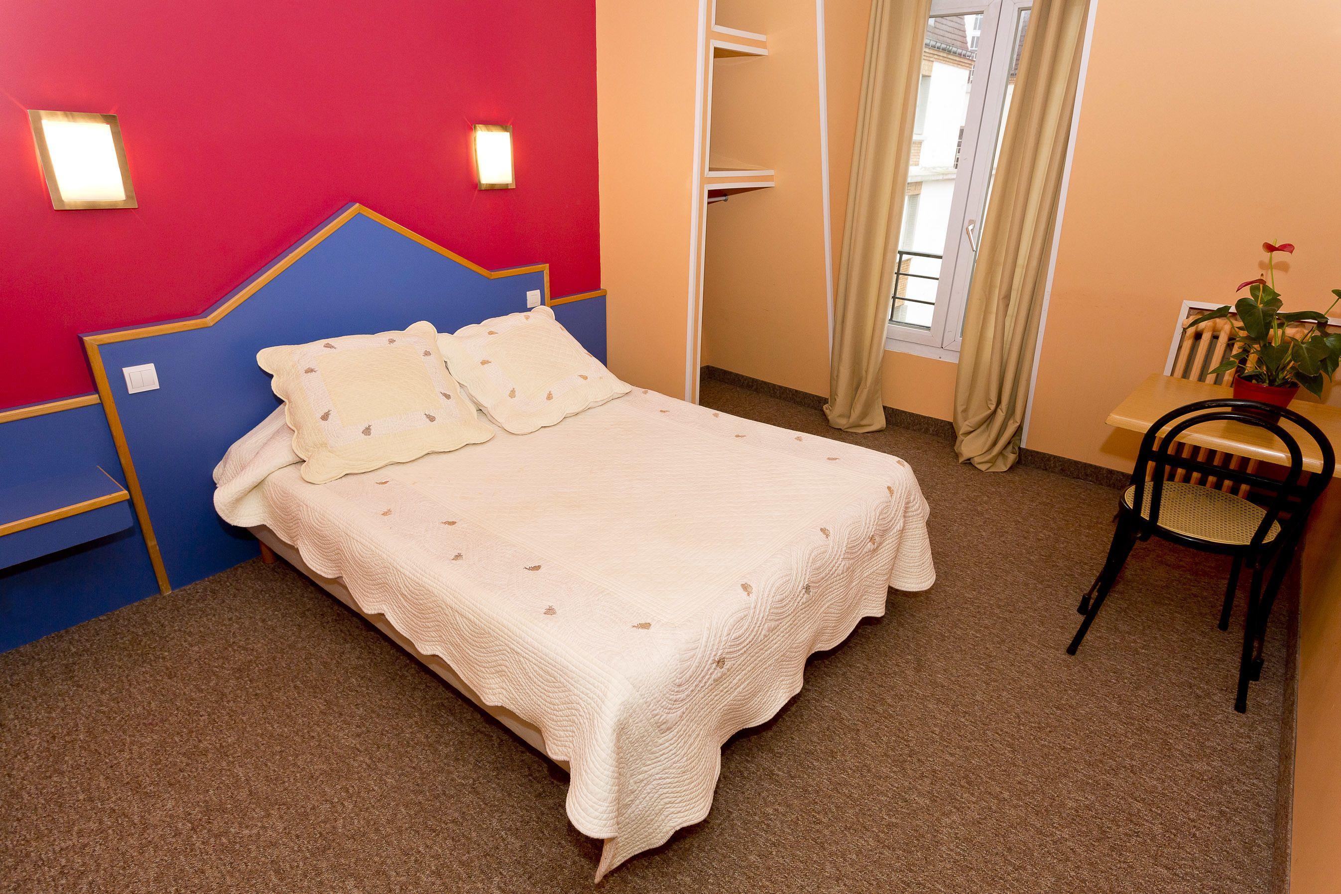 Hipotel Pere-lachaise Republique 3* Paris