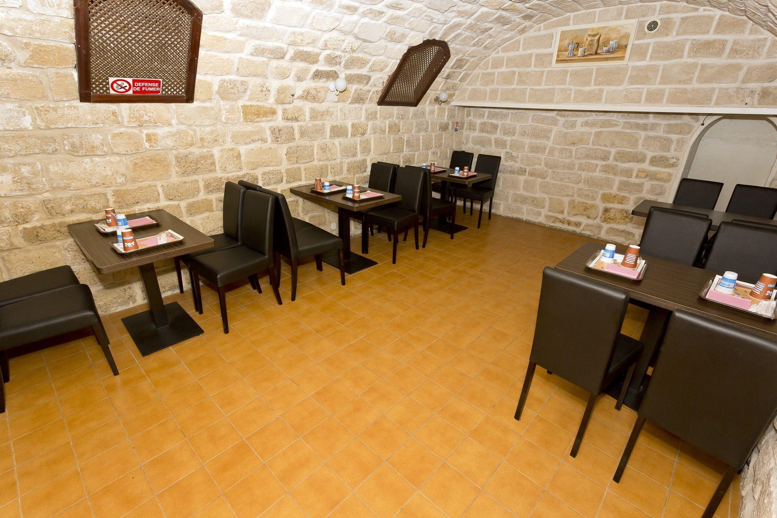 Hipotel Pere-lachaise Republique