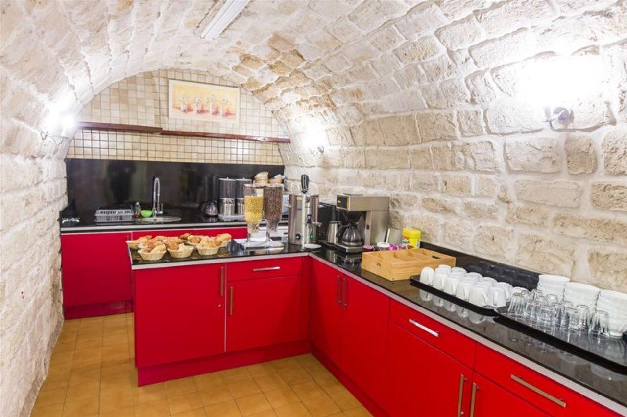 Hipotel Père-lachaise République Hotel Parigi