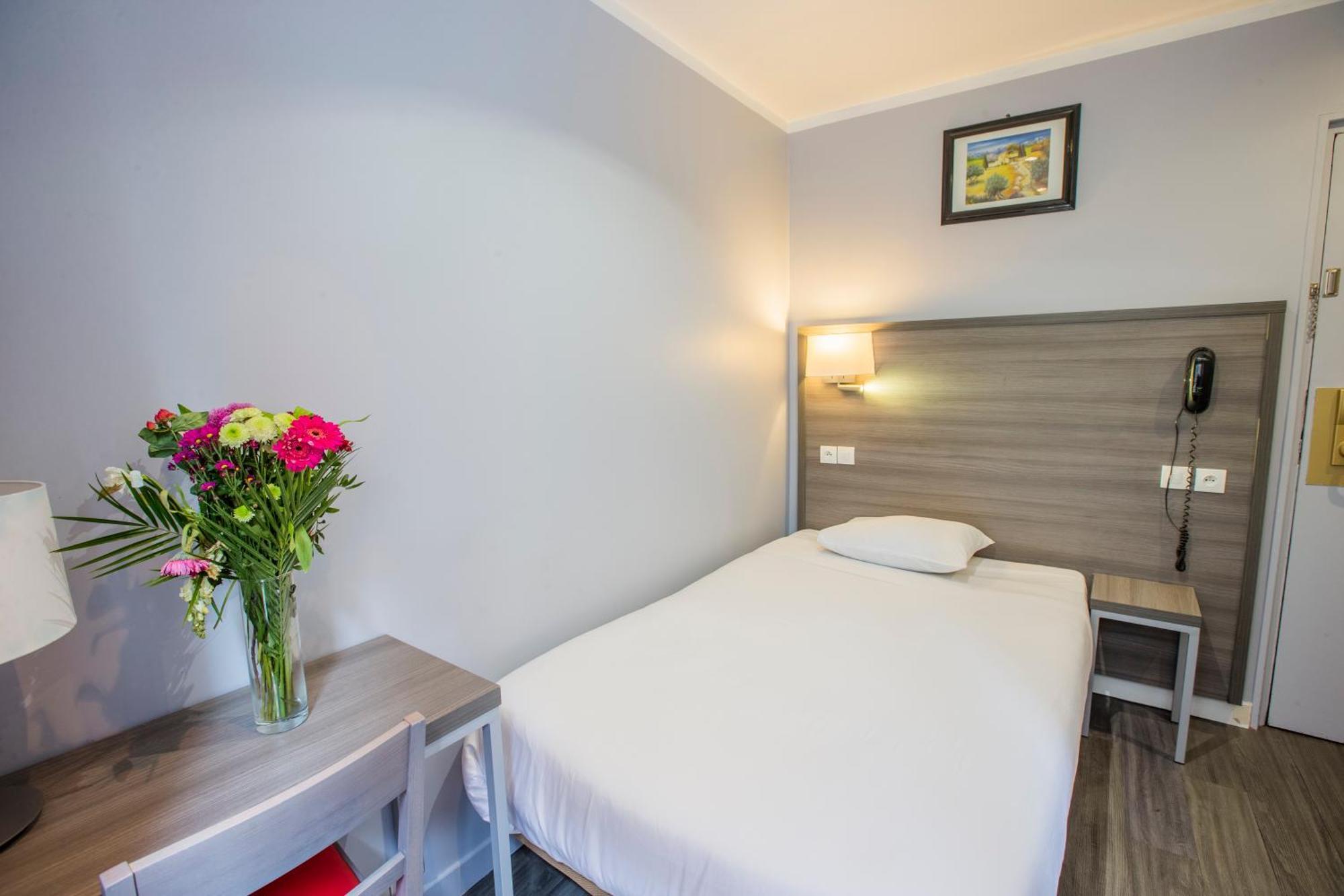 Hotel Hipotel Pere-lachaise Republique