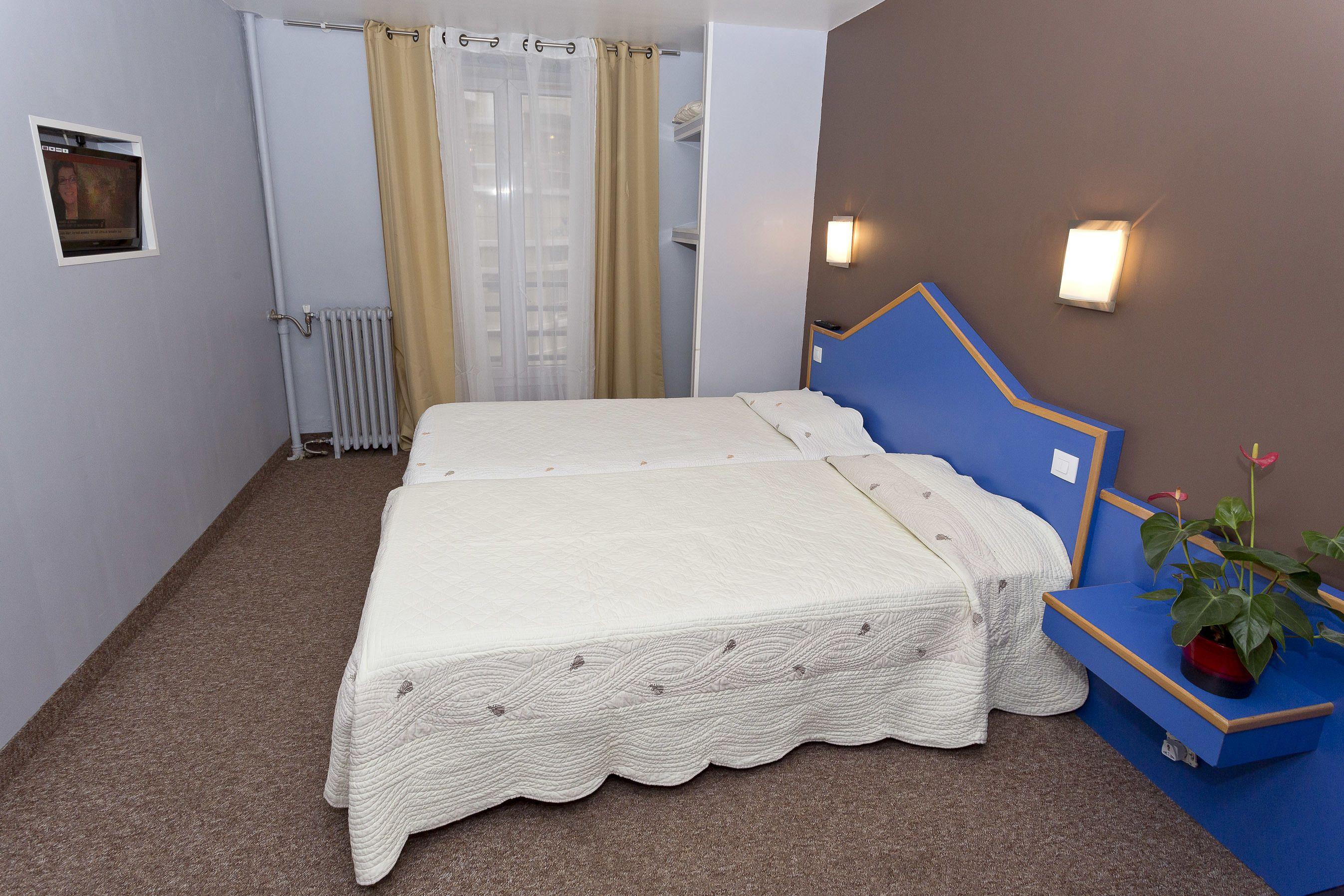 Hipotel Pere-lachaise Republique Hotel Paris