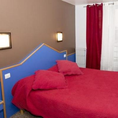 Hipotel Père-lachaise République 3* Parigi