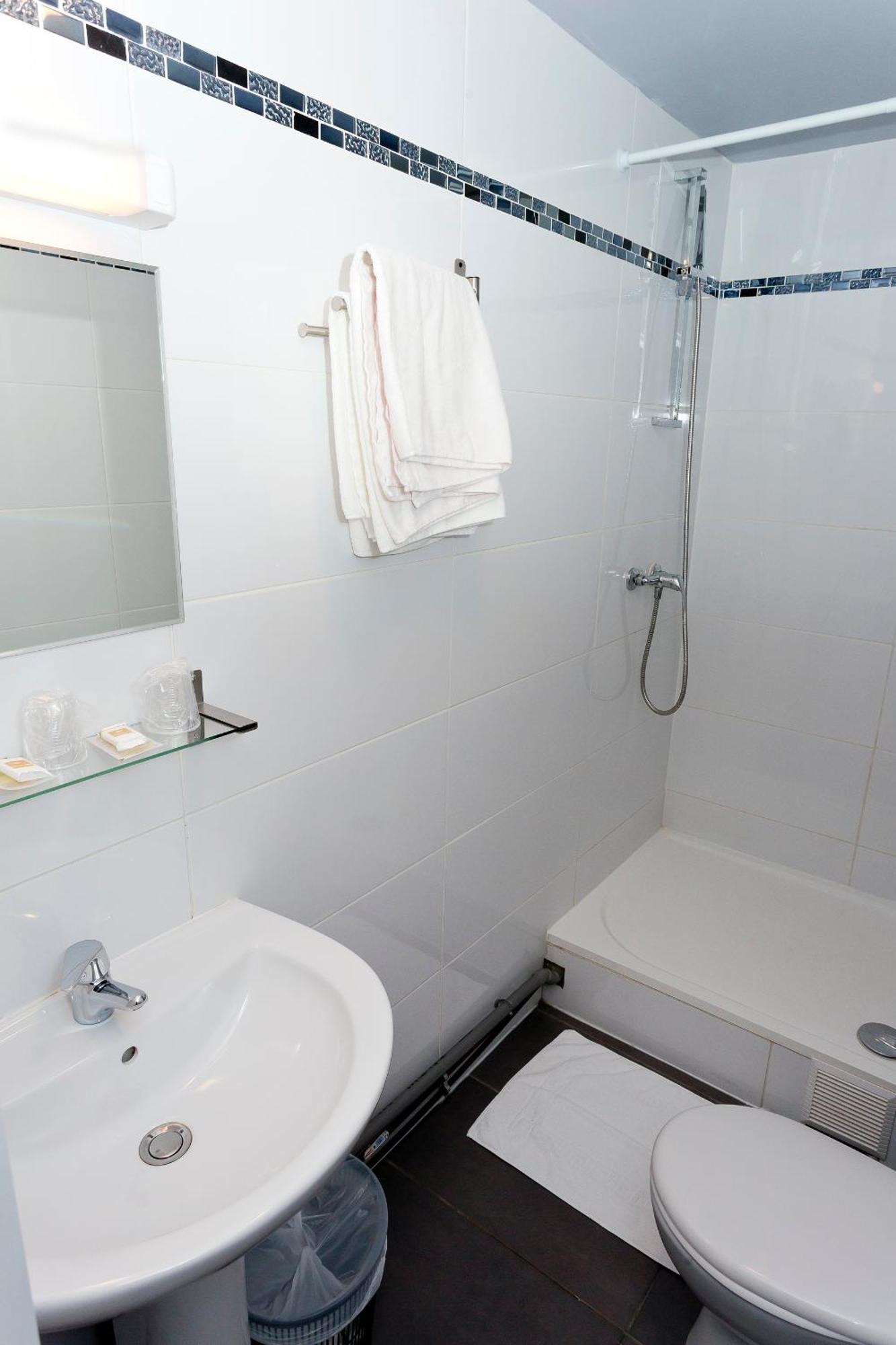 Hipotel Père-lachaise République